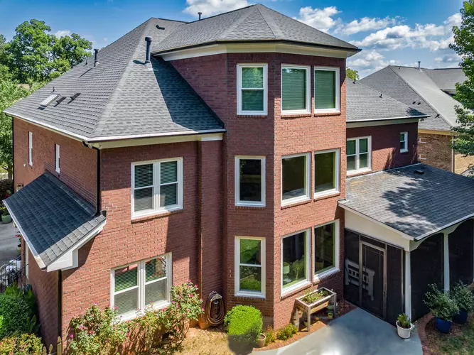 replacement windows for brick home in upper darby pa