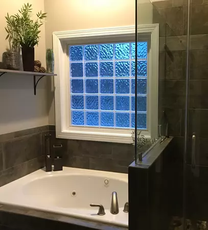 Window World Acrylic Block