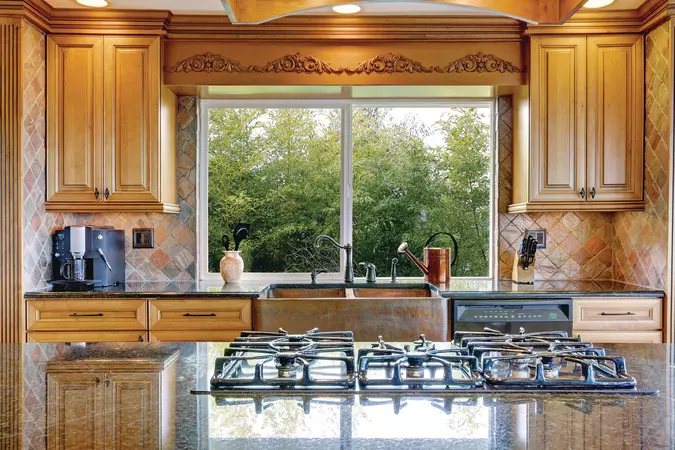 Window World Sliding Windows