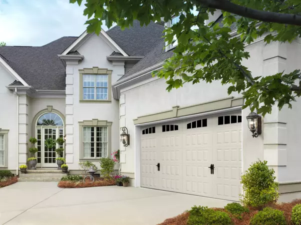 Window World Amarr Hillcrest Garage Doors