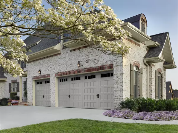 Window World Amarr Hillcrest Garage Doors
